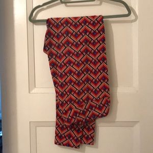 Lularoe TC leggings - Geo print